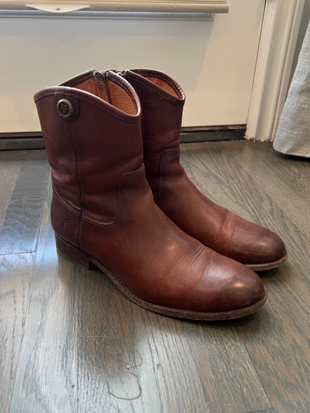 Frye Melissa Button Short Boot - Size 7.5, Brown
